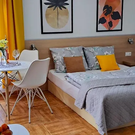 Patrick's - Royal Bay Apartamento Sveti Vlas